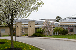 Navigate to Elgin Mills Funeral Centre 